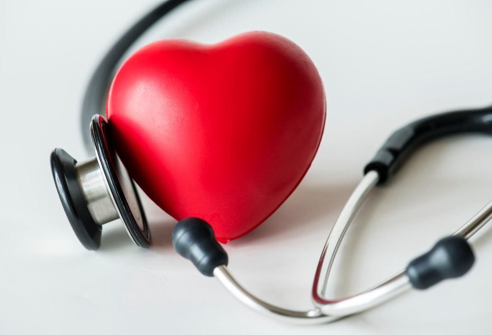 Ilustração médica das principais doenças cardiológicas e seus fatores de risco